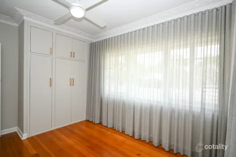 Property photo of 28 Power Street Wavell Heights QLD 4012