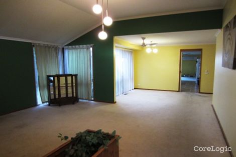 Property photo of 58 Rangeview Drive Skye VIC 3977