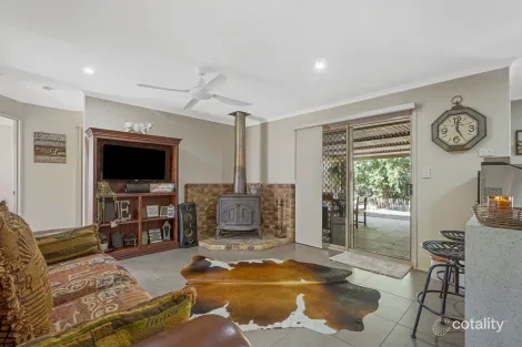Property photo of 14 Burnham Street Forest Hill QLD 4342