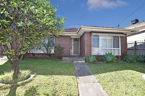 Property photo of 111 Kingsclere Avenue Keysborough VIC 3173