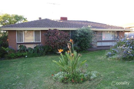 11 Fortini Ct, Hamilton Hill, WA 6163