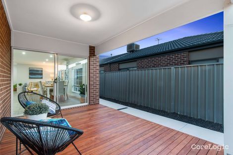 Property photo of 2 Abbeygate Drive Werribee VIC 3030