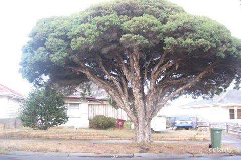 Property photo of 4 Mollison Street Dandenong North VIC 3175