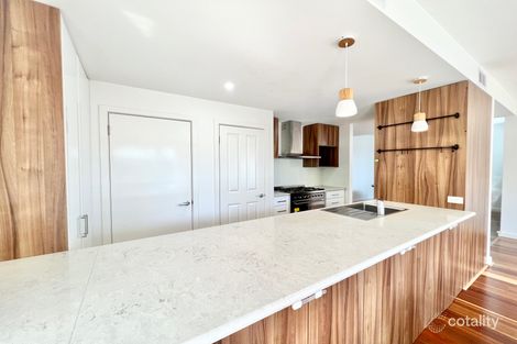 Property photo of 24 Clifton Street Box Hill South VIC 3128