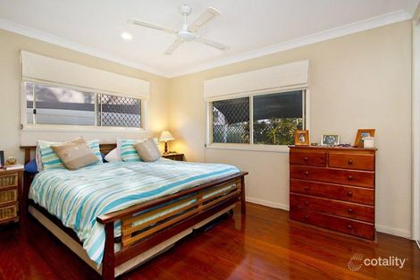 Property photo of 70 Dolphin Avenue Mermaid Beach QLD 4218