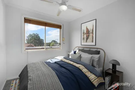 Property photo of 49 Almands Avenue Roxburgh Park VIC 3064
