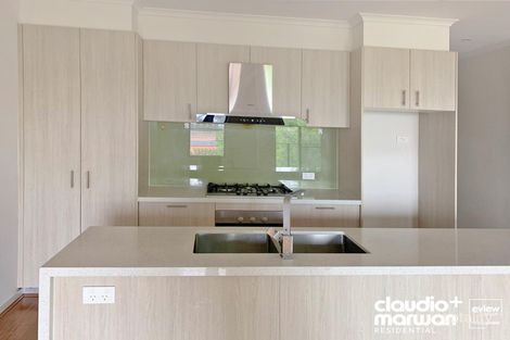 Property photo of 3 Bailey Crescent Oak Park VIC 3046