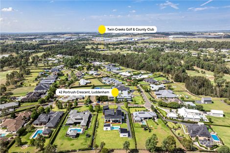 Property photo of 42 Portrush Crescent Luddenham NSW 2745