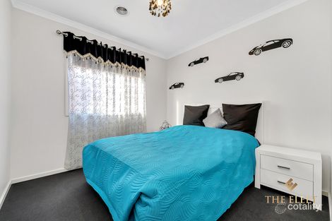 Property photo of 4 Merivale Drive Truganina VIC 3029
