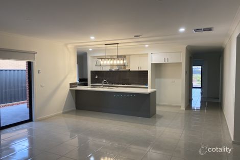 Property photo of 15 Coral Street Cobblebank VIC 3338