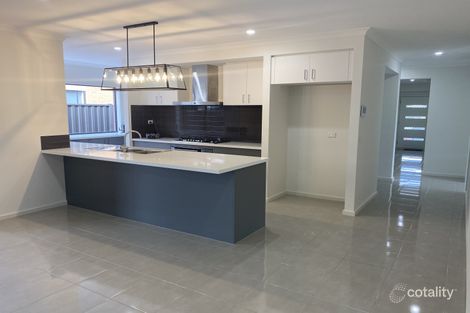 Property photo of 15 Coral Street Cobblebank VIC 3338