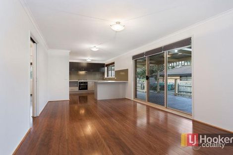 Property photo of 4 McGill Court Pakenham VIC 3810