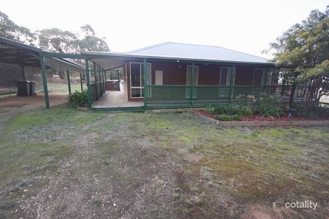 35 Cochrane Dr, Snake Valley, VIC 3351