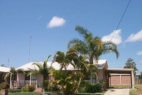 27 Bruce St, Torquay, QLD 4655