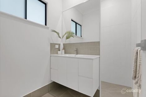 Property photo of 4 Lakeview Street Smithfield QLD 4878
