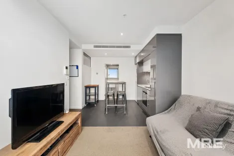 2718/555 Swanston St, Carlton, VIC 3053