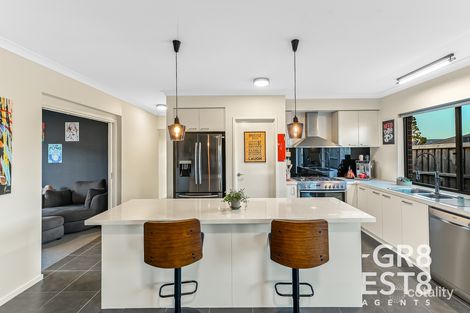 Property photo of 28 Goodenia Loop Cranbourne West VIC 3977