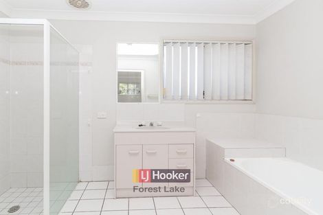Property photo of 3 Ornata Place Forest Lake QLD 4078
