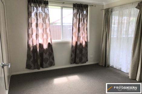 Property photo of 4 Argyle Place Macquarie Fields NSW 2564