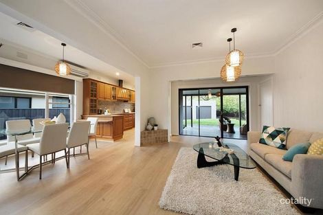 Property photo of 13 Sherlowe Court Bentleigh East VIC 3165