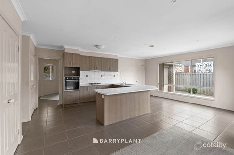 Property photo of 15 Norwich Drive Berwick VIC 3806