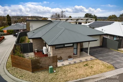 Property photo of 3/22 Freeman Crescent Armidale NSW 2350