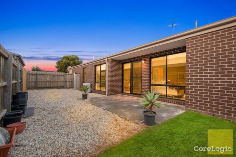 Property photo of 13 Barmera Way Truganina VIC 3029