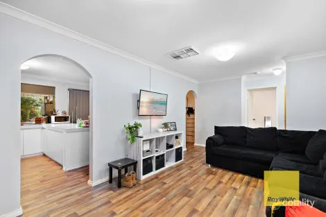 26a Silverhill Loop, Seville Grove, WA 6112