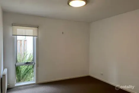 Property photo of 3 Pobblebonk Place Cowes VIC 3922