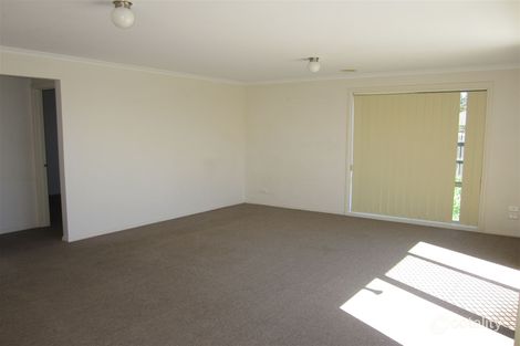 Property photo of 12 Taplan Crescent Cranbourne West VIC 3977