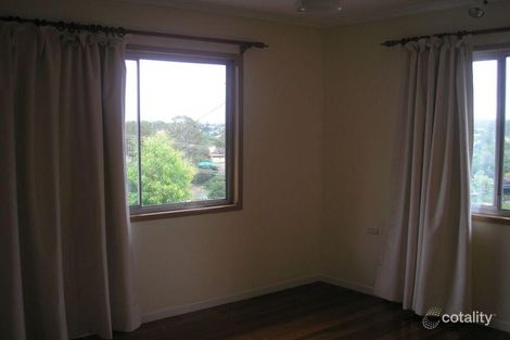 Property photo of 19 Pareena Crescent Mansfield QLD 4122