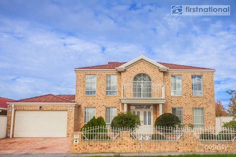 Property photo of 5 Salween Crescent Roxburgh Park VIC 3064