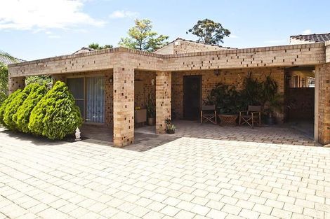 Property photo of 4A Hellam Grove Booragoon WA 6154
