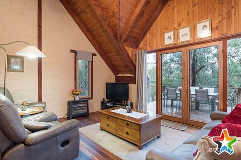 Property photo of 118 Wallace Road Christmas Hills VIC 3775