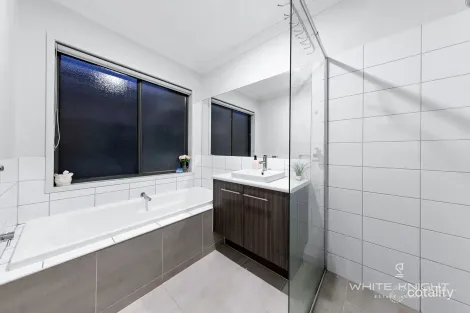 Property photo of 49 Aspire Boulevard Fraser Rise VIC 3336