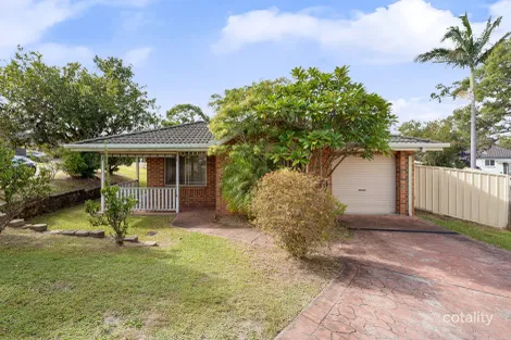 Property photo of 17 Waugh Close Blue Haven NSW 2262