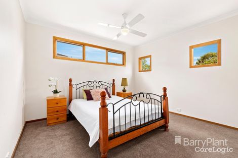 Property photo of 2/185 Mountain View Road Greensborough VIC 3088