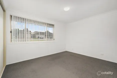 Property photo of 17 Waugh Close Blue Haven NSW 2262