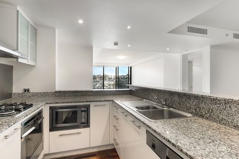 Property photo of 802/30 Glen Street Milsons Point NSW 2061