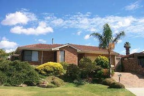 17 Chesterton St, Spearwood, WA 6163