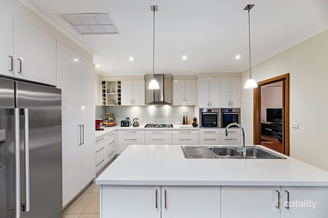 Property photo of 28 Bray Street Reservoir VIC 3073