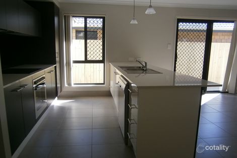 Property photo of 62 Tea Trees Avenue Springfield Lakes QLD 4300