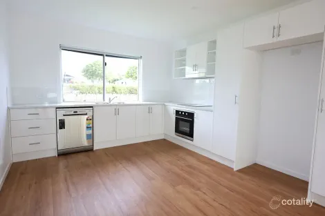 Property photo of 34 Barry Street Gracemere QLD 4702