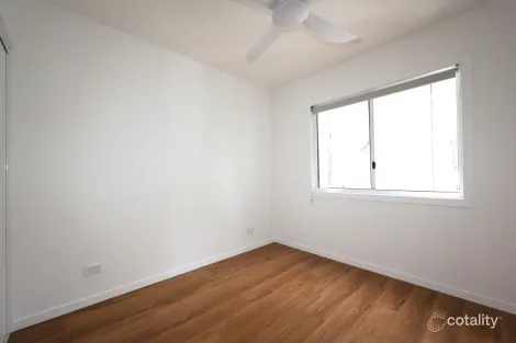 Property photo of 34 Barry Street Gracemere QLD 4702