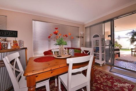 Property photo of 6 Nari Lane Carramar WA 6031