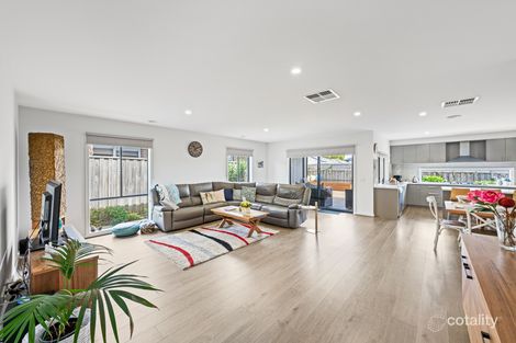 Property photo of 9 Crepe Avenue Cranbourne West VIC 3977