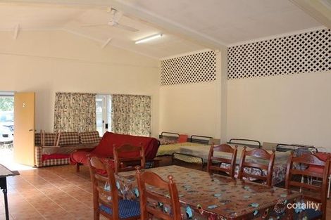 Property photo of 2 Poincianna Avenue Stanage QLD 4702