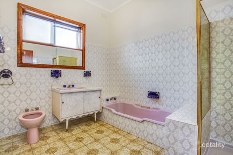 Property photo of 48 Grandview Avenue Pascoe Vale South VIC 3044