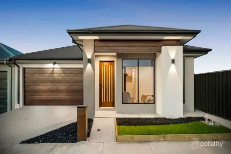 14 Janaki St, Werribee, VIC 3030