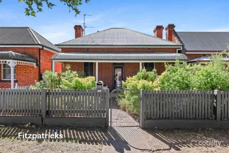 59 Best St, Wagga Wagga, NSW 2650